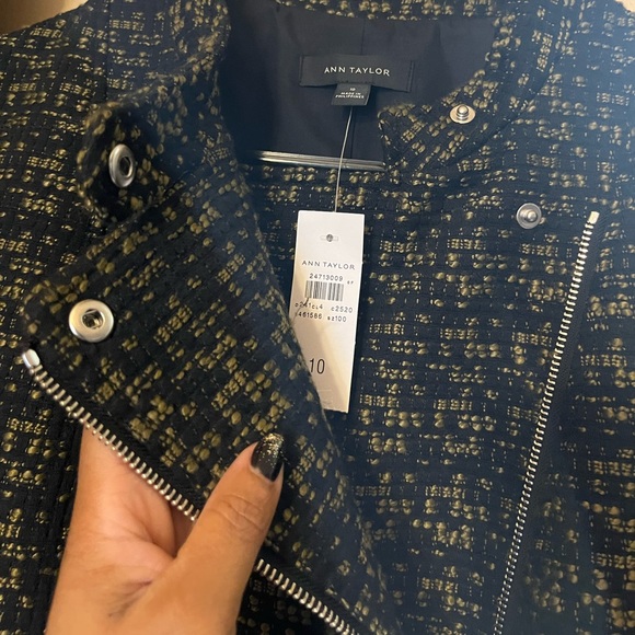 Chic Brand New Ann Taylor Blazer/Jacket - Picture 1 of 12